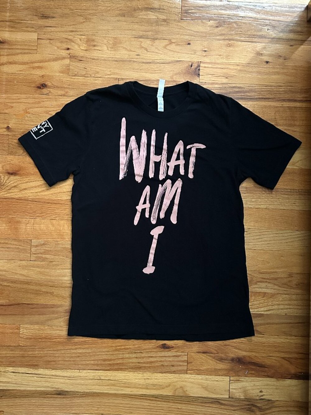 Why Don't We Black Concert T-Shirt Women's Large Pink "What Am I" Graphic